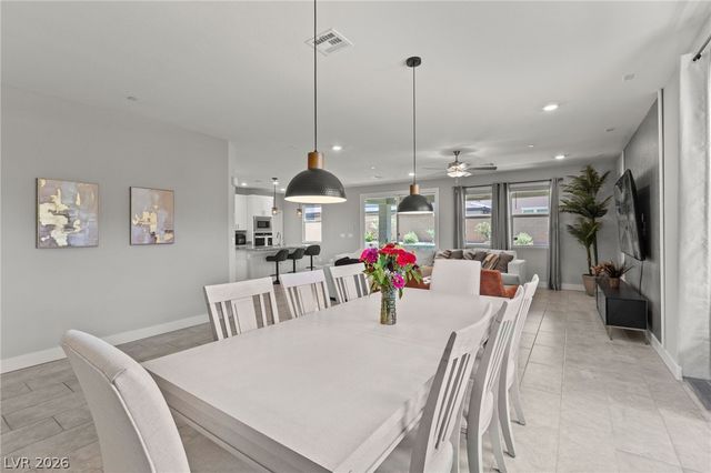 457 Spring Dove Avenue, Henderson, NV 89011