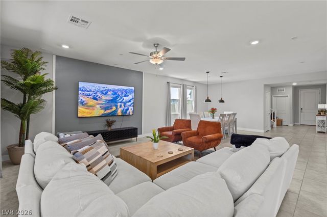 457 Spring Dove Avenue, Henderson, NV 89011