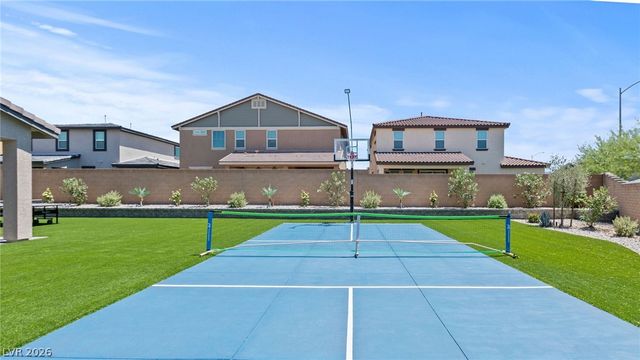 457 Spring Dove Avenue, Henderson, NV 89011