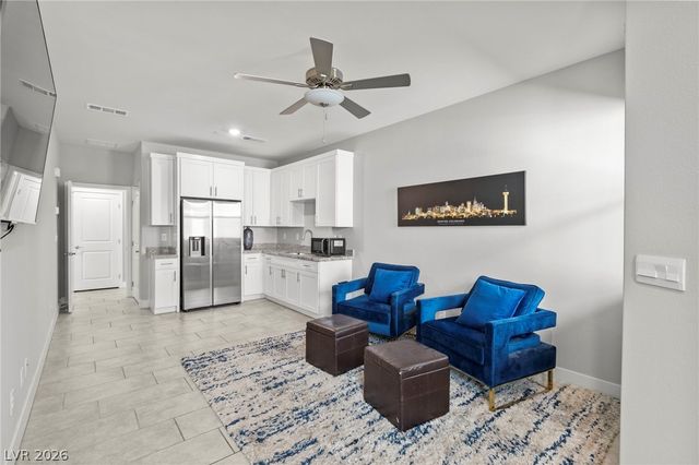 457 Spring Dove Avenue, Henderson, NV 89011