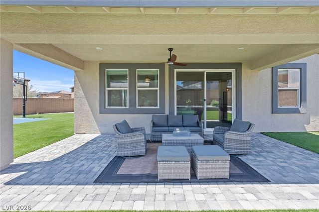 457 Spring Dove Avenue, Henderson, NV 89011