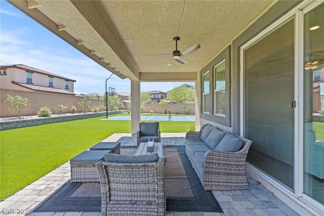 457 Spring Dove Avenue, Henderson, NV 89011