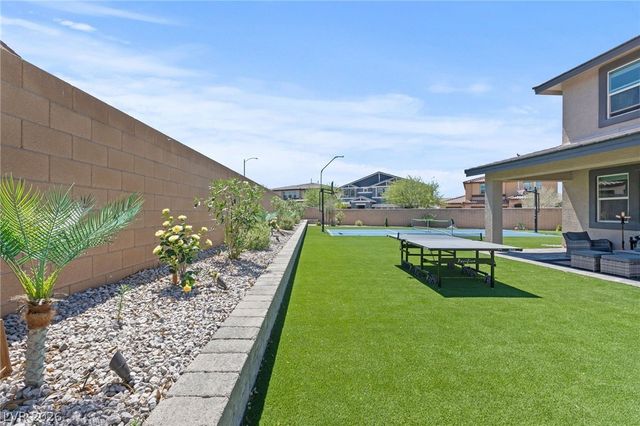 457 Spring Dove Avenue, Henderson, NV 89011