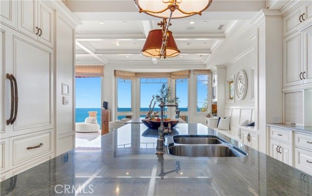 145 EMERALD BAY, Laguna Beach, CA 92651