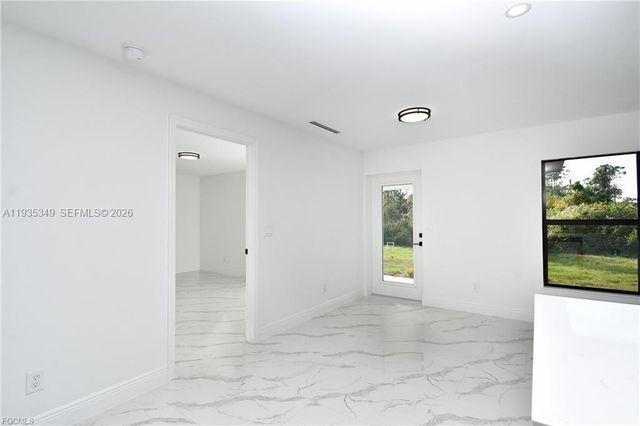 3417 57th Street W, Lehigh Acres, FL 33971