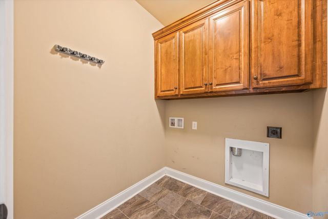 29073 Stonehenge Drive, Toney, AL 35773