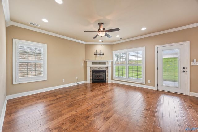 29073 Stonehenge Drive, Toney, AL 35773