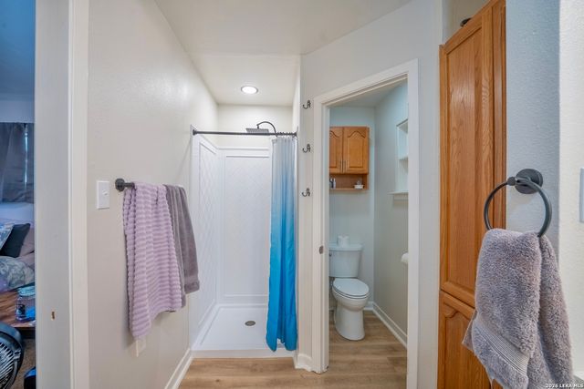 226 EDGE AVE, San Antonio, TX 78223