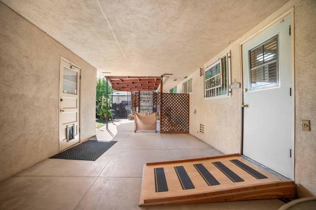 2244 E Princeton Avenue, Fresno, CA 93703