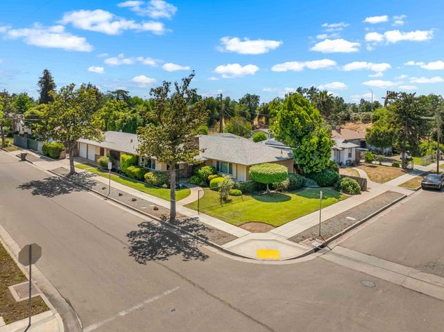 2244 E Princeton Avenue, Fresno, CA 93703
