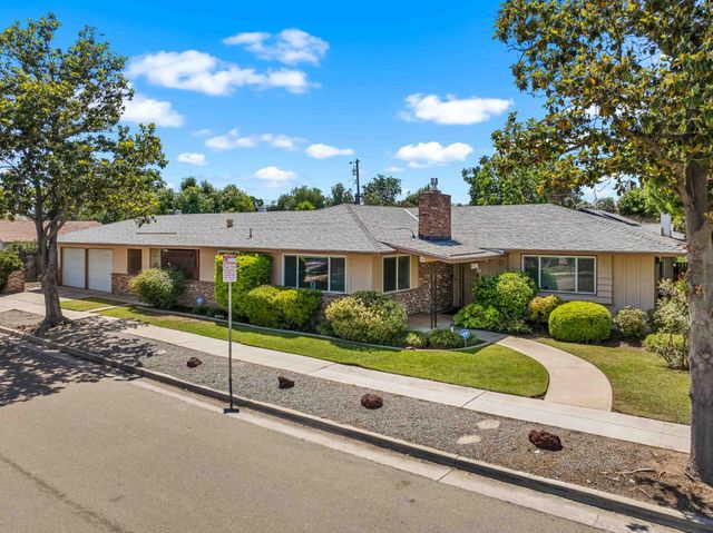 2244 E Princeton Avenue, Fresno, CA 93703