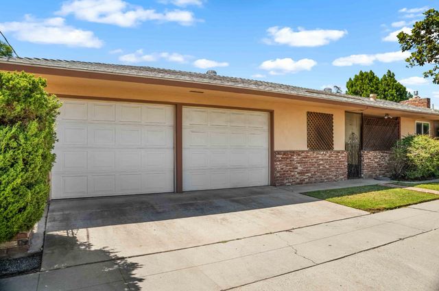 2244 E Princeton Avenue, Fresno, CA 93703