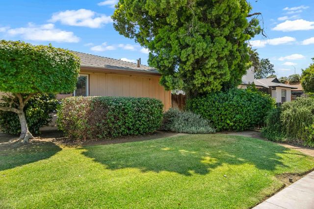 2244 E Princeton Avenue, Fresno, CA 93703