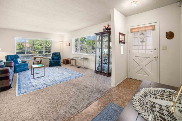 2244 E Princeton Avenue, Fresno, CA 93703