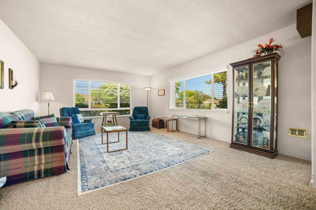 2244 E Princeton Avenue, Fresno, CA 93703