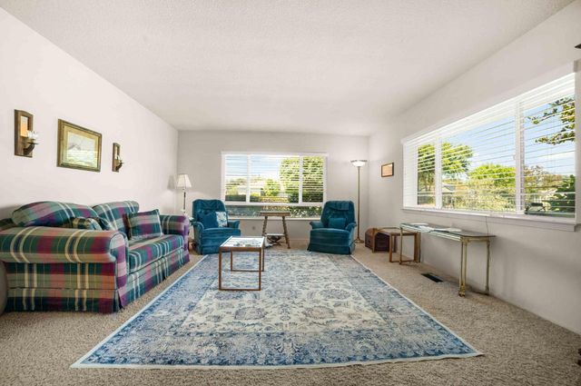 2244 E Princeton Avenue, Fresno, CA 93703