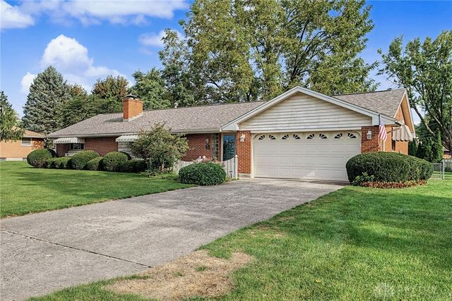 314 Beckenham Road, Englewood, OH 45322