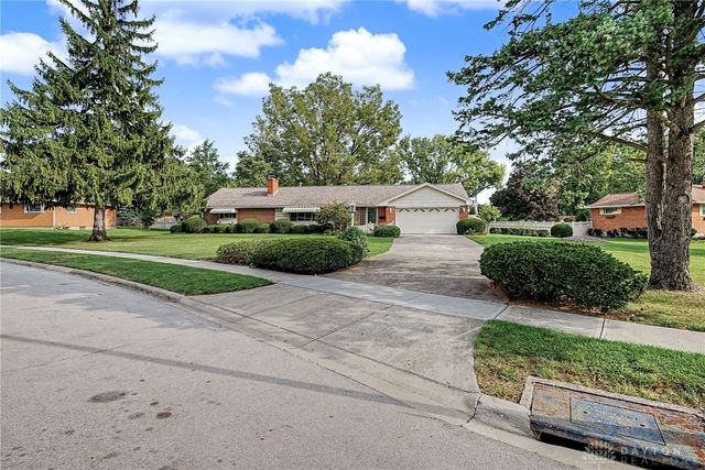 314 Beckenham Road, Englewood, OH 45322