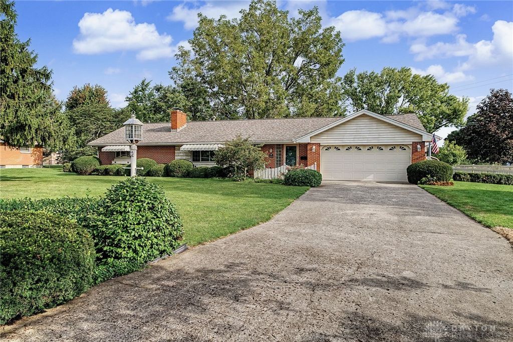 314 Beckenham Road, Englewood, OH 45322
