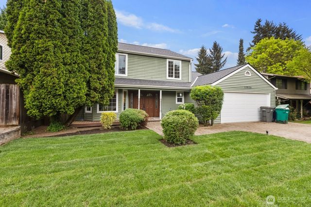 13920 101st Place NE, Kirkland, WA 98034
