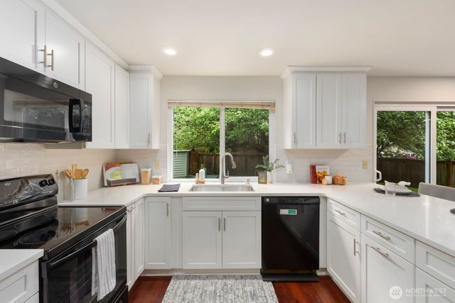13920 101st Place NE, Kirkland, WA 98034