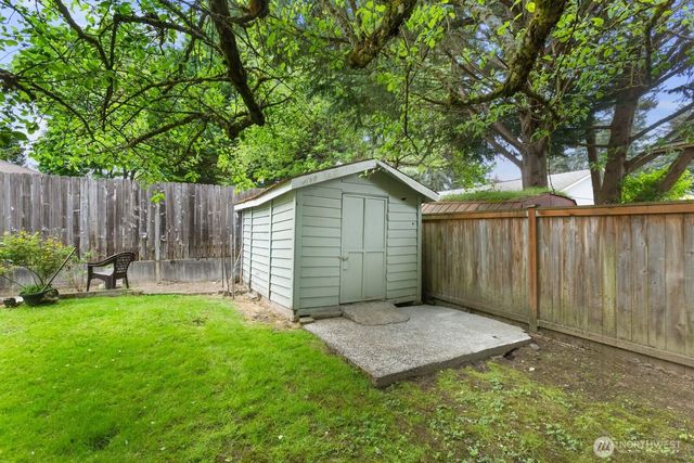 13920 101st Place NE, Kirkland, WA 98034