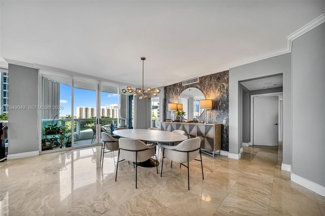 21150 Point Pl 702, Aventura, FL 33180