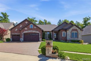 528 Elm Creek Drive, Wentzville, MO 63385