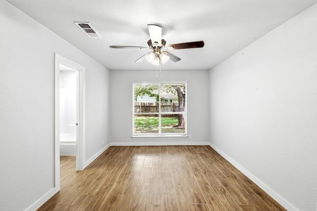 1411 Bellmar DR, Round Rock, TX 78664