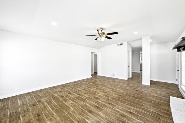1411 Bellmar DR, Round Rock, TX 78664