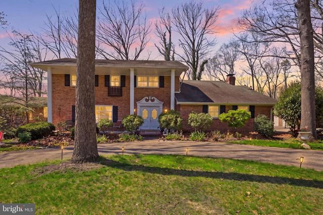 4041 ROBINHOOD, York, PA 17408