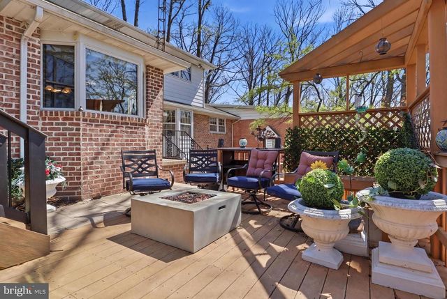 4041 ROBINHOOD, York, PA 17408
