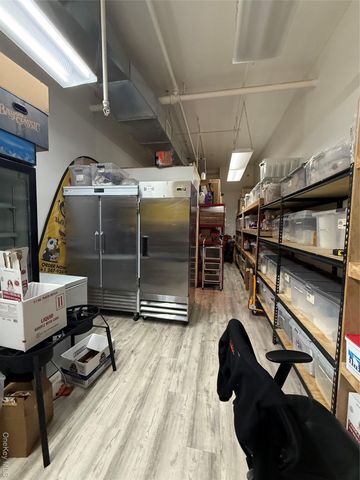 84-06 37th Ave, Jackson Heights, NY 11342