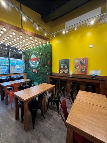 84-06 37th Ave, Jackson Heights, NY 11342