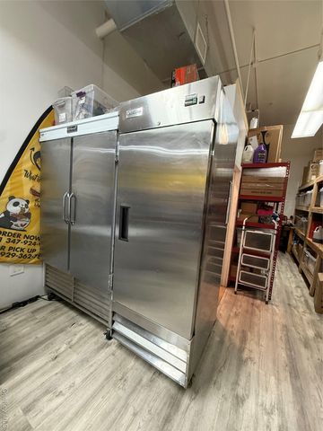 84-06 37th Ave, Jackson Heights, NY 11342