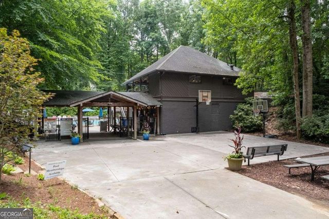 90 Angus Trail, Atlanta, GA 30328