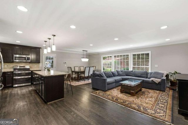 90 Angus Trail, Atlanta, GA 30328