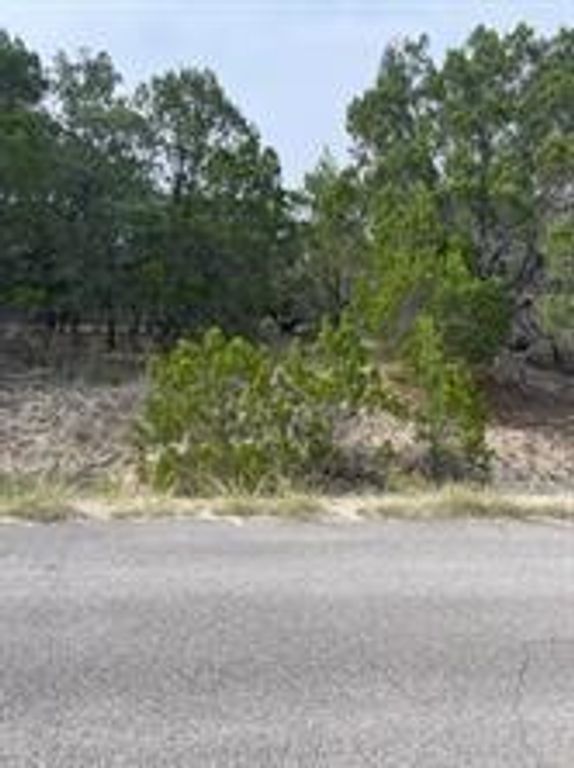 20700 Hayes CV, Lago Vista, TX 78645