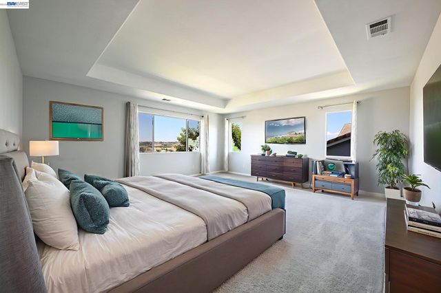 44416 Nighthawk Pass, Temecula, CA 92592