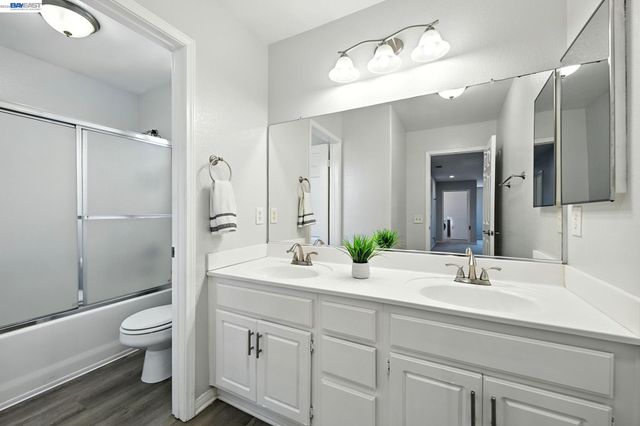 44416 Nighthawk Pass, Temecula, CA 92592