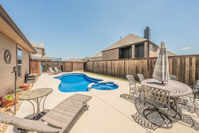 309 Garden Path Lane, Mansfield, TX 76063