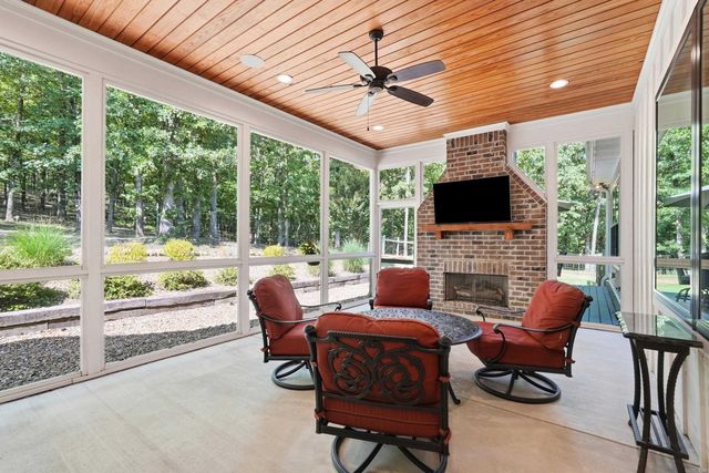 49 Goshen Valley Dr, Mayflower, AR 72106