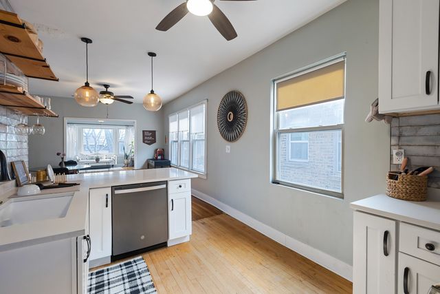 7140 S Eberhart Avenue, Chicago, IL 60619