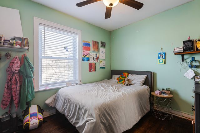 7140 S Eberhart Avenue, Chicago, IL 60619