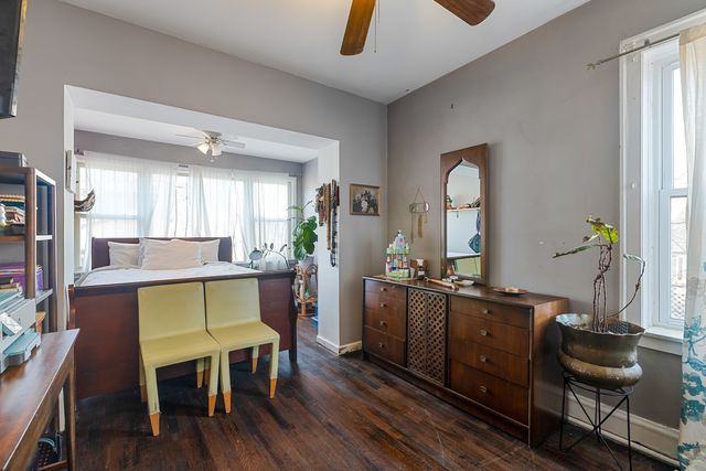 7140 S Eberhart Avenue, Chicago, IL 60619