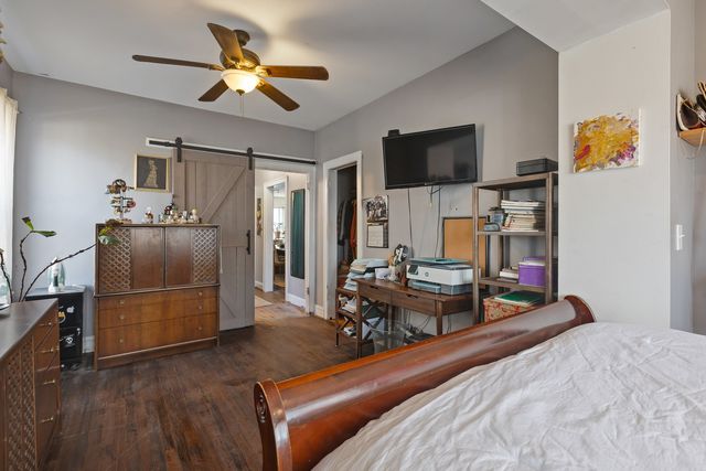 7140 S Eberhart Avenue, Chicago, IL 60619