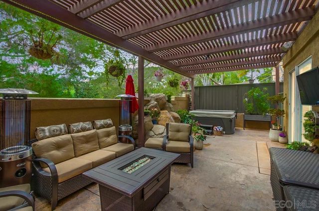 11975 Wilmington Rd, San Diego, CA 92128