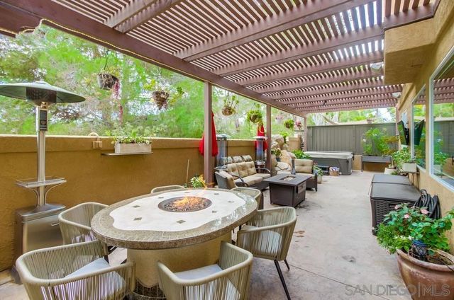 11975 Wilmington Rd, San Diego, CA 92128