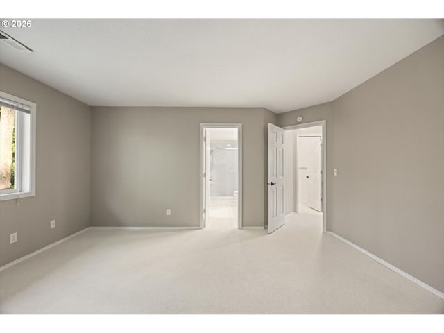 17226 Tualatin St, Lake Oswego, OR 97035