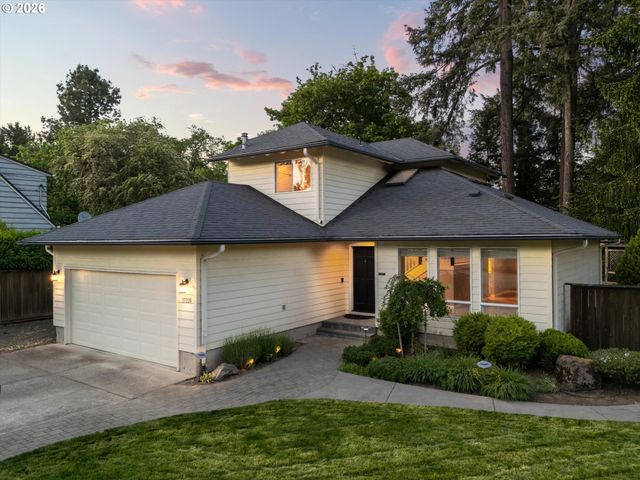 17226 Tualatin St, Lake Oswego, OR 97035